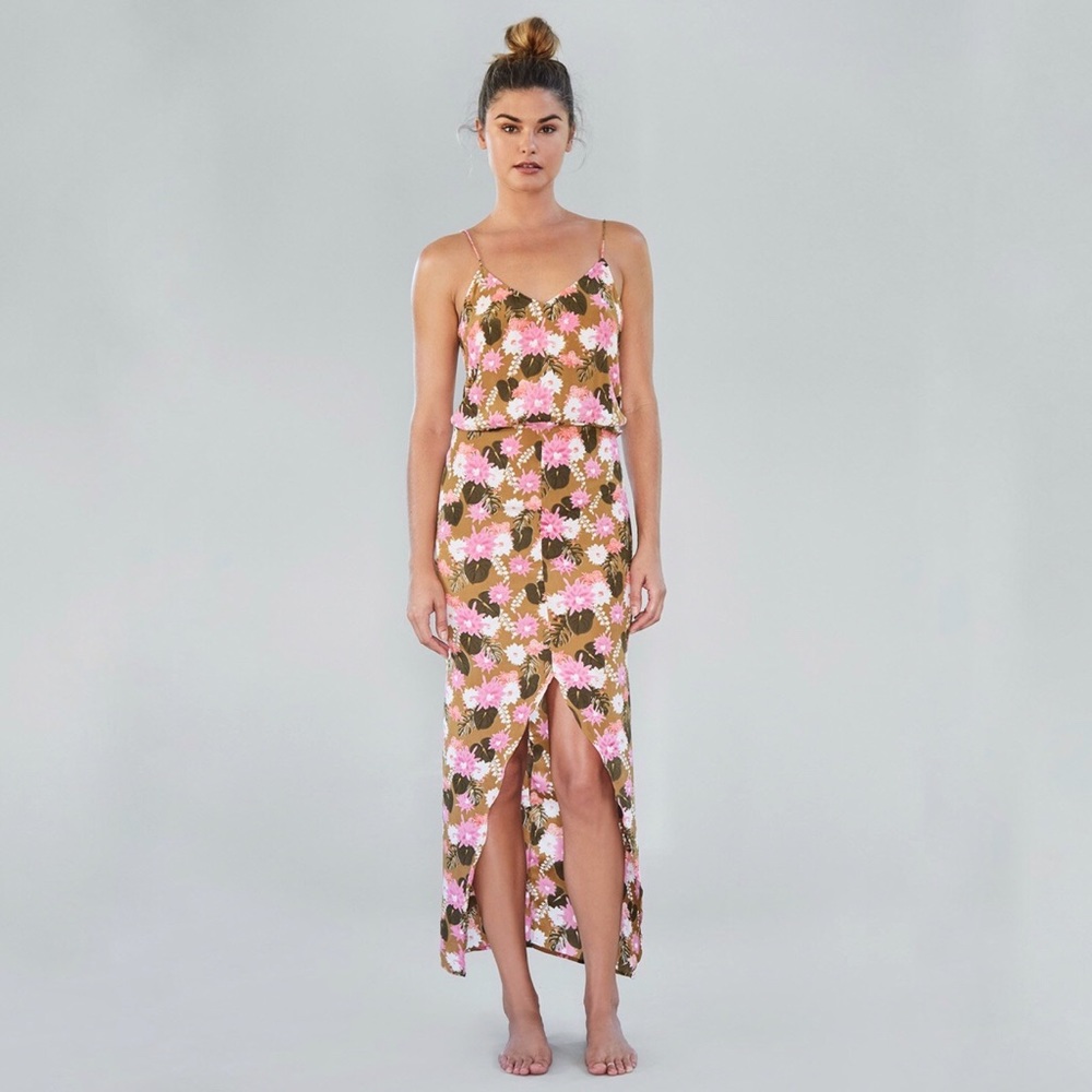 ACACIA Nunu Dress 2018 - Lei Day - Size P